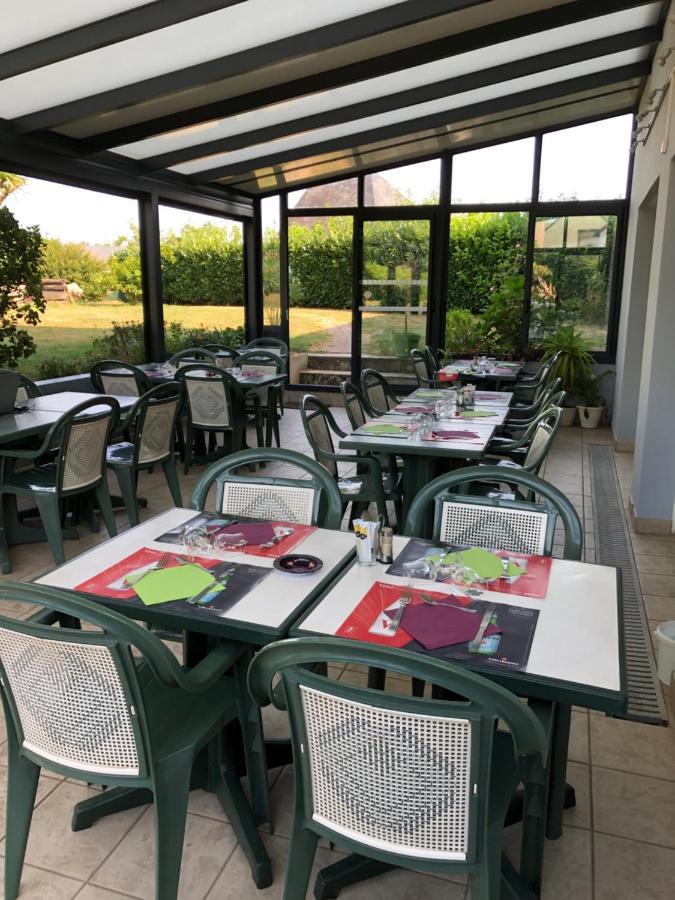 Le Lobreont Hotel Surzur Buitenkant foto