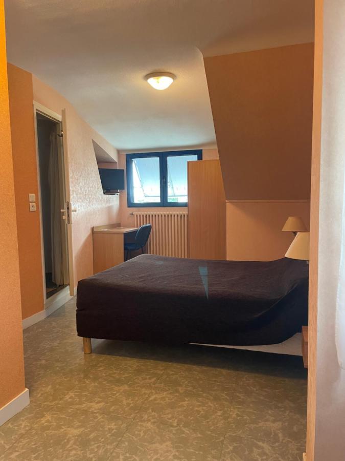 Le Lobreont Hotel Surzur Buitenkant foto