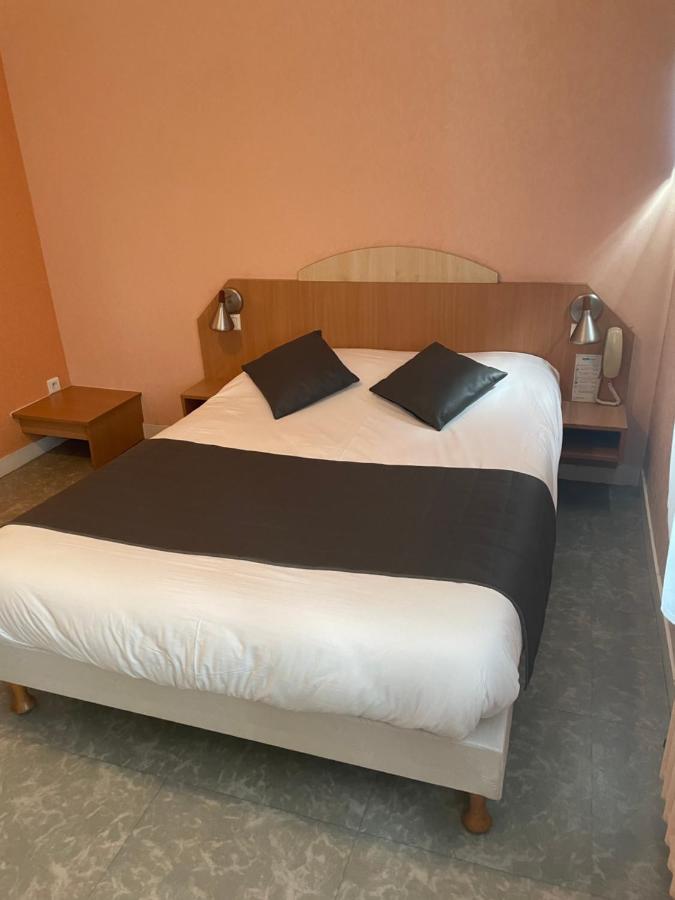 Le Lobreont Hotel Surzur Buitenkant foto